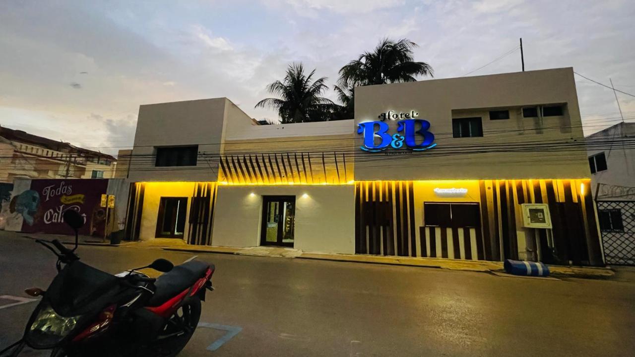 Hotel B&B - 5Th Avenue Playa del Carmen Exterior foto TVB8's headquarters in Malaysia