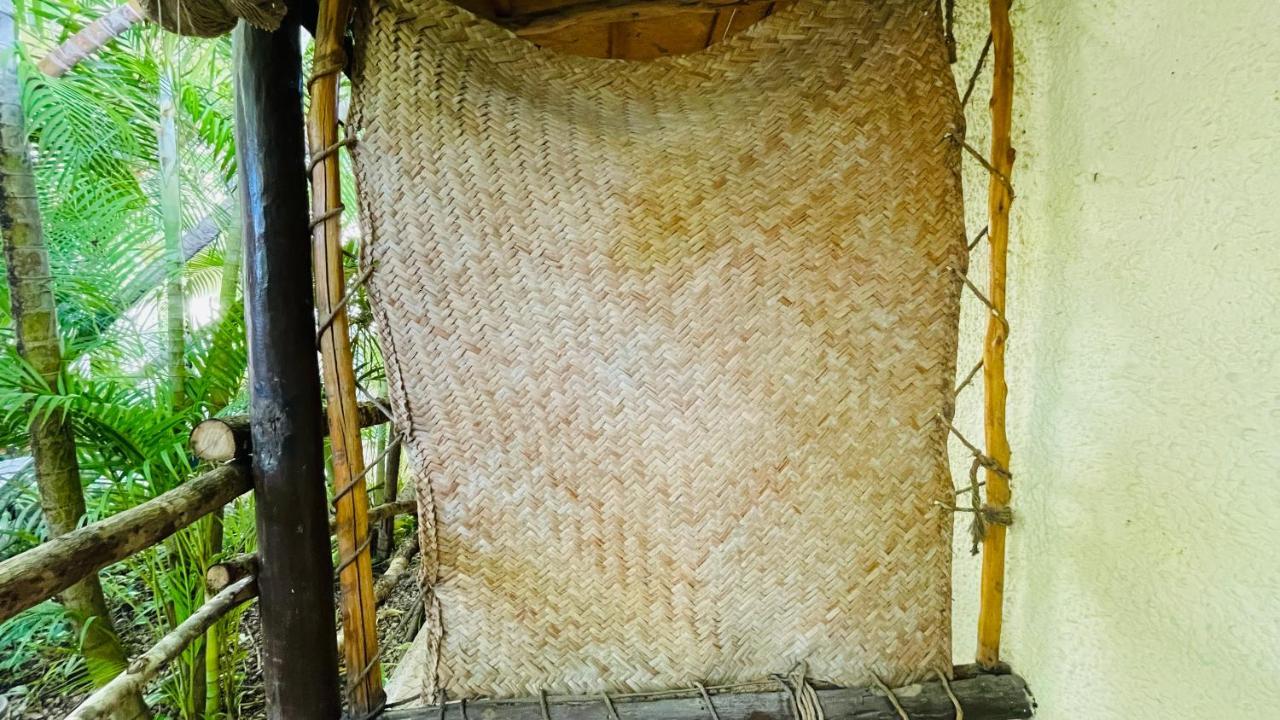 Hotel B&B - 5Th Avenue Playa del Carmen Exterior foto A woven mat